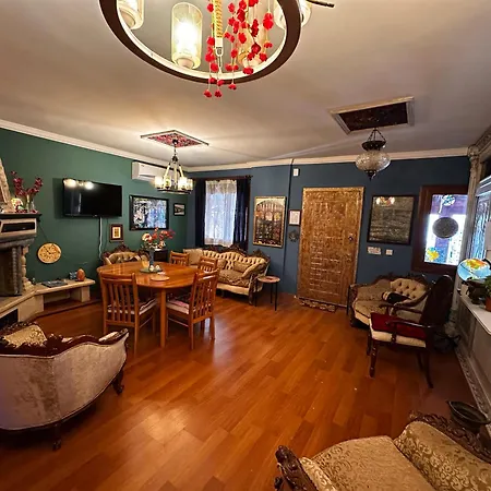 Efes Linden House Maison d'hôtes Selçuk